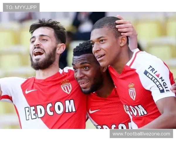 欧洲足坛重磅转会窗口开启 多家豪门俱乐部争抢顶级球员